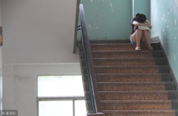 楼道男生写真,男生写真里的青春印记